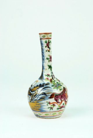 A fine Antique 19th C Chinese Porcelain Canton Famille Rose Underglaze Blue Vase 3