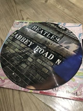 Extremely Rare PICTURE DISC - THE BEATLES - ABBEY ROAD - VINYL LP ALBUM 3
