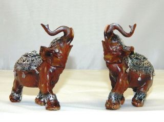 Elephant Decorative Figurine Statue Antiqued Wood Finish 3.  5 " Tall - Set Of 2
