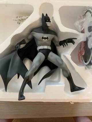 Dc Comics Batman Black & White Statue By Jim Aparo