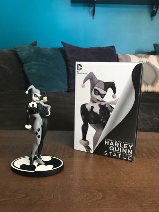 Batman Black And White Statue Harley Quinn Bruce Timm First Edition