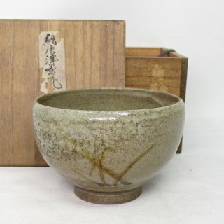 H830: Japanese Tea Bowl Of Old Karatsu Pottery With Wonderful Work And Taste