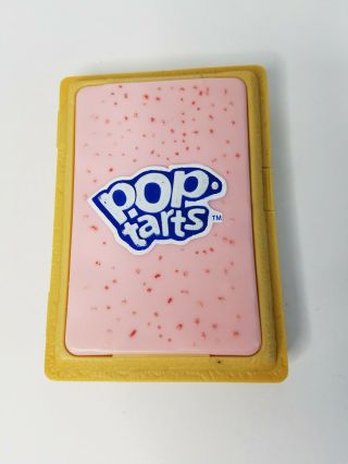 Kellogg Pop Tarts Pastry Sprinkles Shaped Case Container Holder Plastic 2004