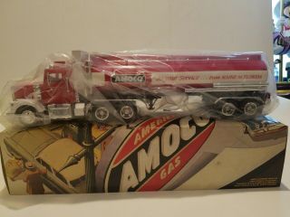 Amoco Toy Tanker Truck Lube Oil Legends 1997 Edition