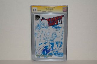 Danger Girl Renegade 1 Cgc 9.  8 Con Edition Signed By Jason Scott Campbell