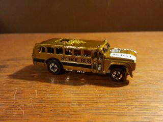 Hot Wheels Vintage Series S’cool Bus Gold 1970