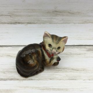 Vintage Japan Ceramic Siamese Cat Kitten Sitting Figurine Red Collar