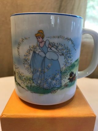 Vintage Disneyland Walt Disney World Japan Cinderella 10 Oz Coffee Mug Near