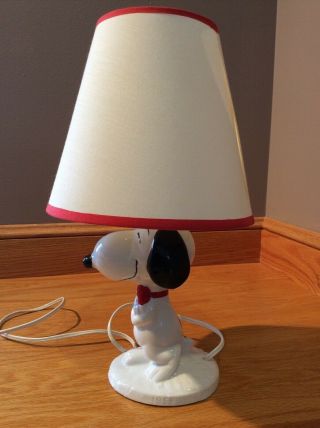 1966 Vintage Snoopy Peanuts Lamp