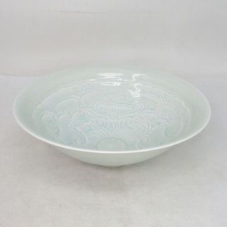 H750: Chinese Inchin Style Porcelain Bowl W/appropriate Tone And Carved Pattern