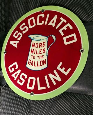 Associated Gasoline Gas Oil Sign.  12 " Round.  10 Signs