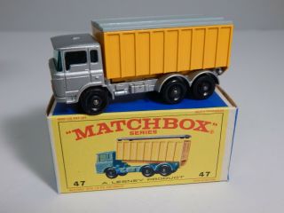 Vintage 1969 Matchbox D.  A.  F Tipper Container Truck Model No 47 & Box