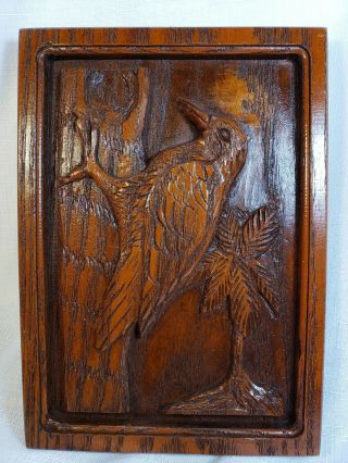 Vintage Carved Plaque Woodpecker Bird On A Tree Synthetic Wood Resin Plaque