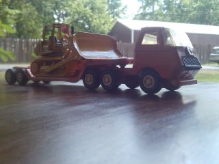Vintage Tonka Semi Truck And Low Boy Trailer With John Deere Bulldozer