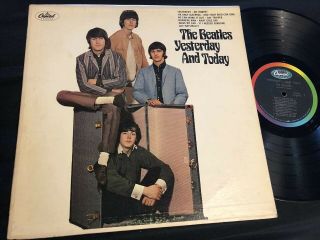 The Beatles,  Yesterday And Today 1966 Mono T2553 Vg/vg,  Trunk Cover