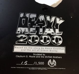 Heavy Metal 2000 Porcelain Hand - Painted Statue MIB 15/1500 Moore Creations 5