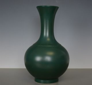Fine Antique Chinese Green Enamel Porcelain Vase Marked Yongzheng Rare Tr1838