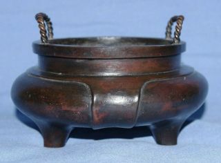 Very Fine Antique Chinese Bronze Censer With Handles & 6 Character Seal Mark