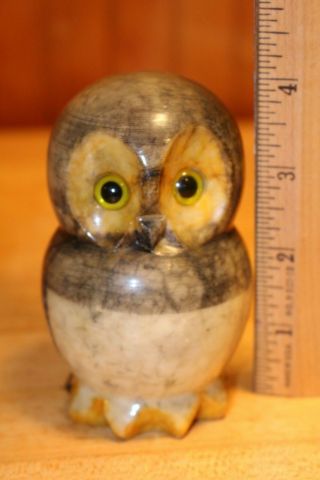 Vintage Hand Carved Alabaster Italian Marble Stone Owl Paperweight