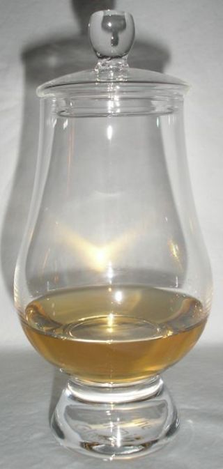 (2) GLENCAIRN WHISKY GLASSES WITH TWO GINGER JAR TOPS 3