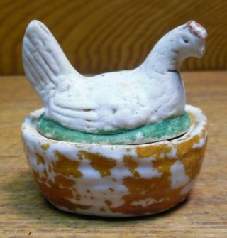 Antique Miniature Staffordshire Pottery Hen / Chicken On Nest - 2 1/4 " Long