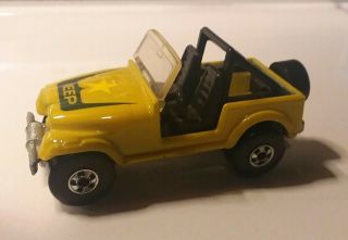 Vintage 1981hot Wheels Mattel Yellow - Gold Jeep Wrangler 1:64 Scale