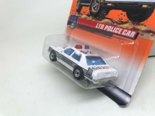 MATCHBOX - LTD POLICE CAR - SHERIFF - 24 OF 75 - ON CARD - 1997 - ON CARD 3