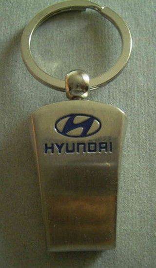 Vintage Hyundai Automobile Car Emblem Logo Badge Keychain 1990s