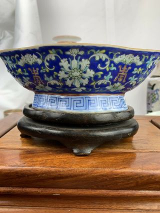 antique chinese famille rose bowl with wooden stand 2