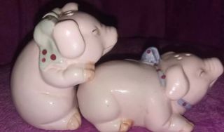 Ceramic Pigs With Bows Salt And Pepper Shakers