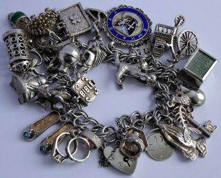 Fabulous Heavy Vintage Solid Silver Charm Bracelet & 25 Charms.  Rare,  Open,  Move