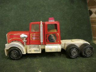 Vintage Tonka Fire truck 1 Hook And Ladder - Fire Engine cab 2