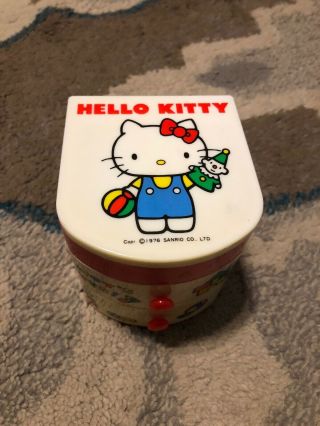 Vintage 1976 Sanrio Hello Kitty Jewelry Box Trinket Chest.