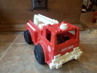 Vintage 1978 Ideal Toy Corp.  Plastic Red Ladder Mighty Mo Fire Truck