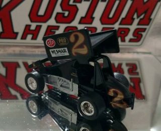 WORLD OF OUTLAWS SPRINT CAR 2 ANDY HILLENBURG COLLECTIBLE LIMITED EDITION 1/64 3
