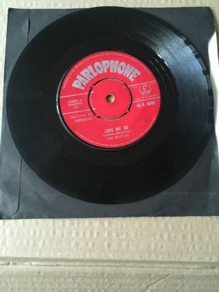 THE BEATLES - LOVE ME DO - RED PARLOPHONE 45 - R 4949 2