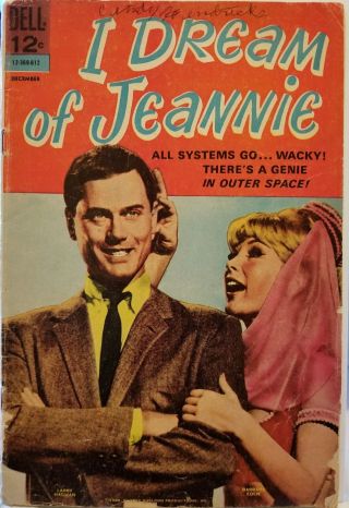 Dell Comics,  2,  1966 " I Dream Of Jeannie,  Very Rare Comic