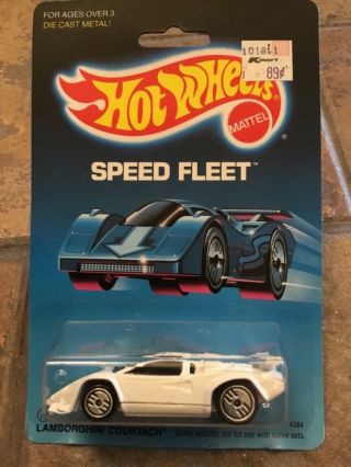 Hot Wheels Mattel,  Diecast Metal Car Lamborghini Countach,  White Speed Fleet
