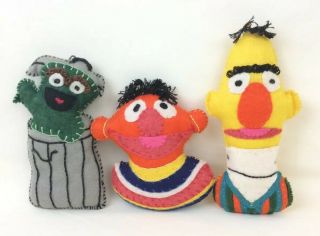 (3) Vintage Sesame Street Muppets Felt Christmas Ornaments Bert Ernie Oscar 6” 3