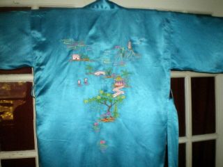 Old Chinese Turquoise 100 Silk Robe/Kimono w/Hand Embroidered Outdoor Scene 2