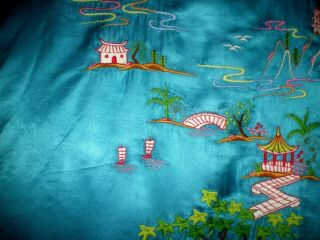 Old Chinese Turquoise 100 Silk Robe/Kimono w/Hand Embroidered Outdoor Scene 4