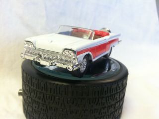 Ford 1959 Galaxie 500 Convertible W/ Opening Doors 1/43 Scale