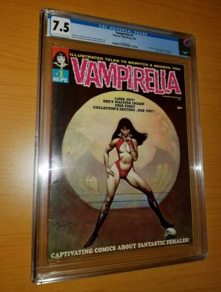 Vampirella 1 (warren,  1969) - Cgc 7.  5 Ow/w - 1st App Of Vampirella
