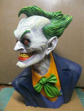 Sideshow Collectibles Life Size 1/1 Joker Bust Rick Baker Batman 3