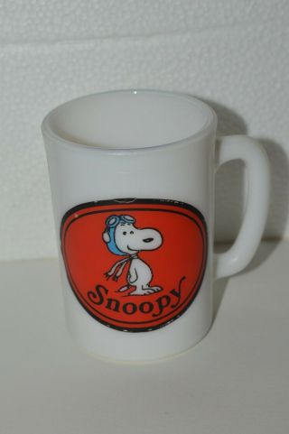 Vintage Snoopy Peanuts Avon Milk Glass Cup 5 Fld Oz Conditions