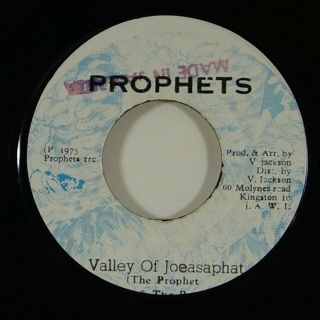 R.  Smith & The Prophet " Valley Of Joeasaphat " Reggae 45 Prophets Mp3
