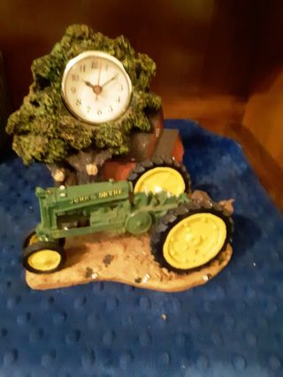 Vintage John Deere Clock With Barn And Trees