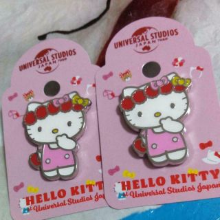 Usj Hello Kitty 2 Pin Badges