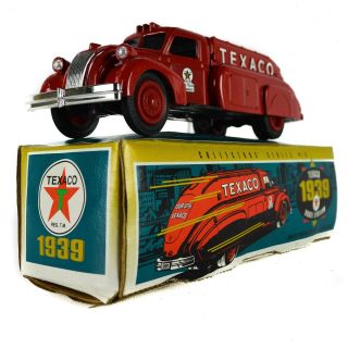 Vintage Ertl Texaco 1939 Dodge Airflow Tanker Truck Toy Coin Bank W/key