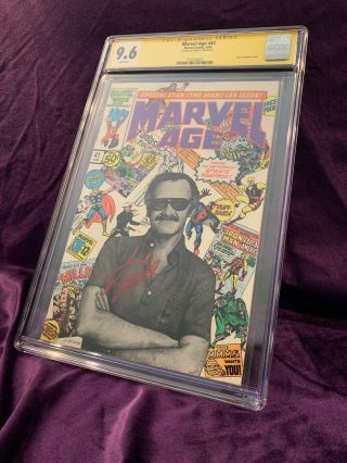 Stan Lee Signed Cgc 9.  6 Black And White Photo Cover Marvel Age 41